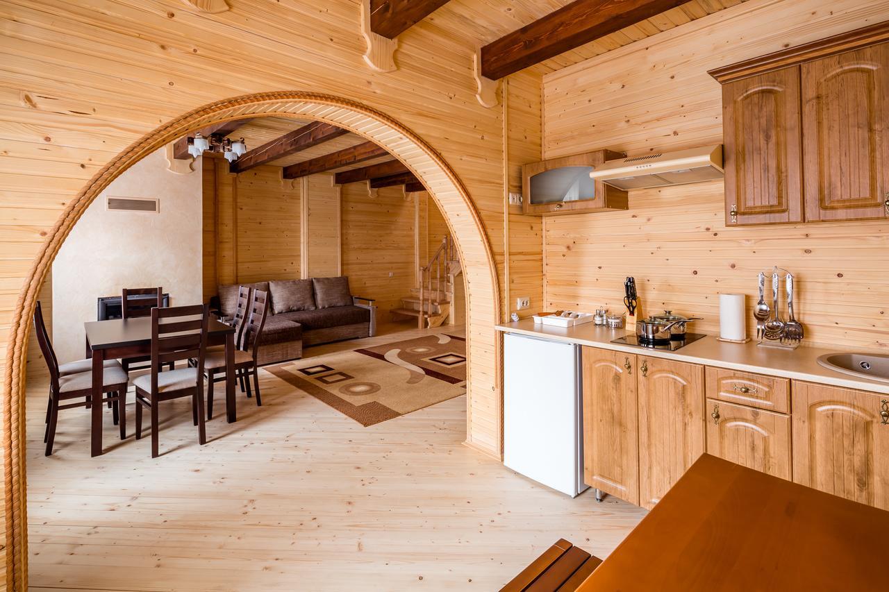 Family Hotel Kaskad Bukovel Eksteriør billede