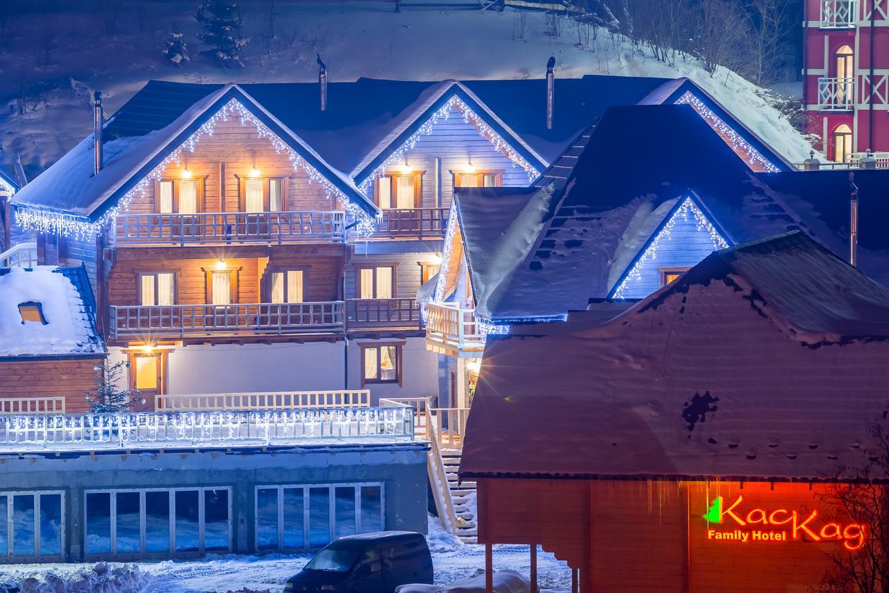 Family Hotel Kaskad Bukovel Eksteriør billede