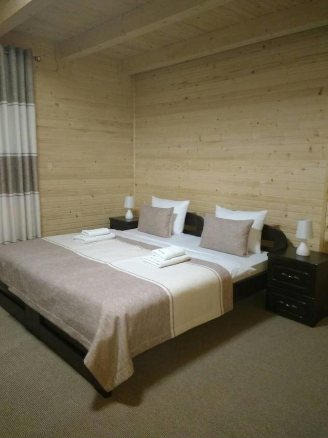 Family Hotel Kaskad Bukovel Eksteriør billede